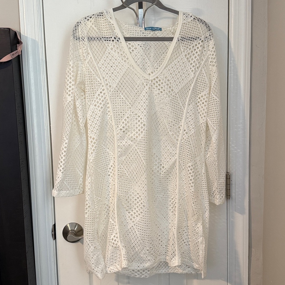 Blue Island Ivory Crochet Top